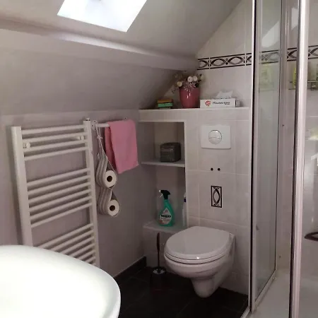 Les Coquelicots Nocleg ze śniadaniem 3*