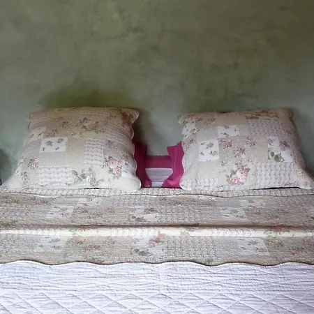 Maison D'hotes Les Coquelicots לינה וארוחת בוקר ז'יברני